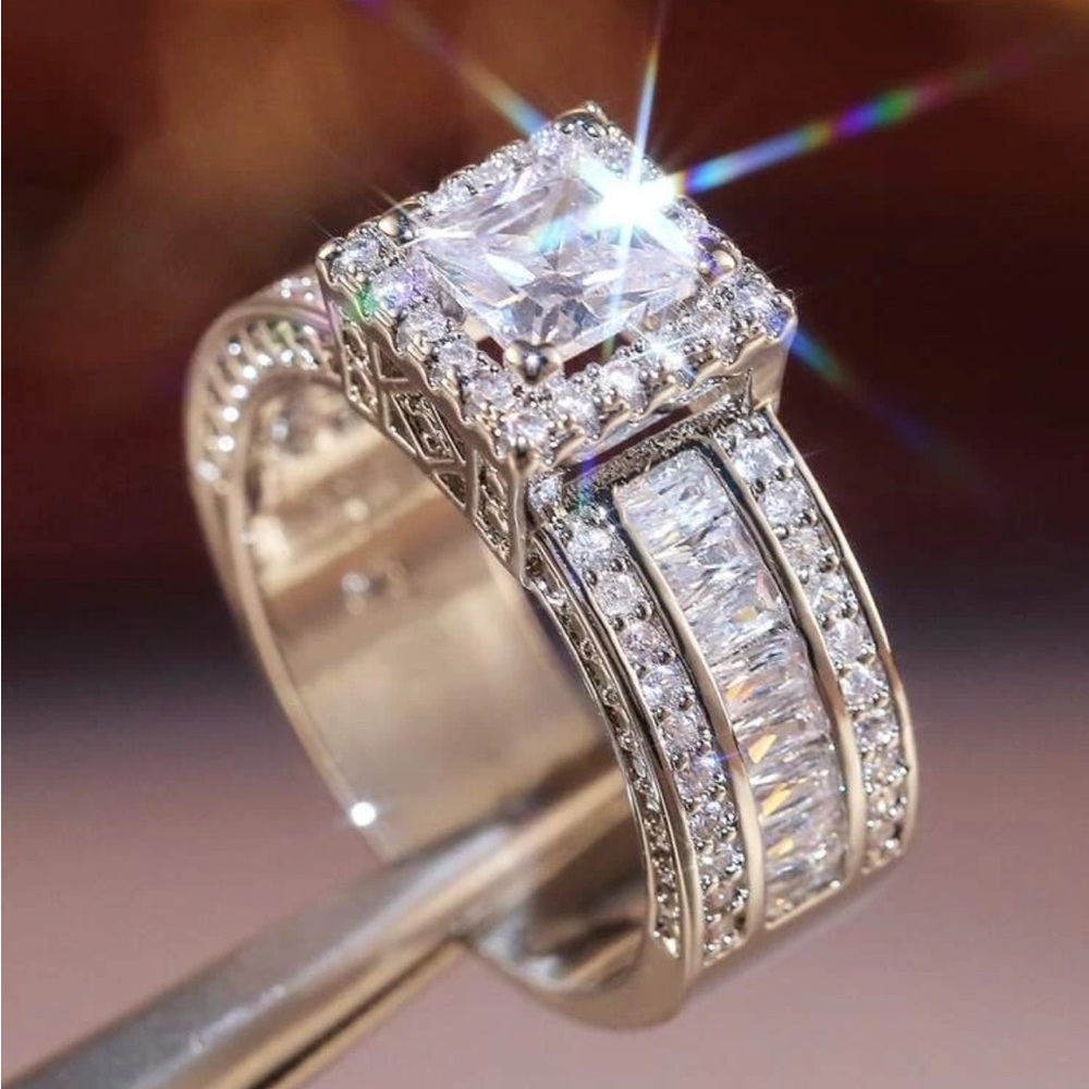NEW Triple Band Wedding Ring Set Faux Diamond Engagement S925 CZ Size 8